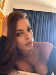 Alana profile in Dubai
