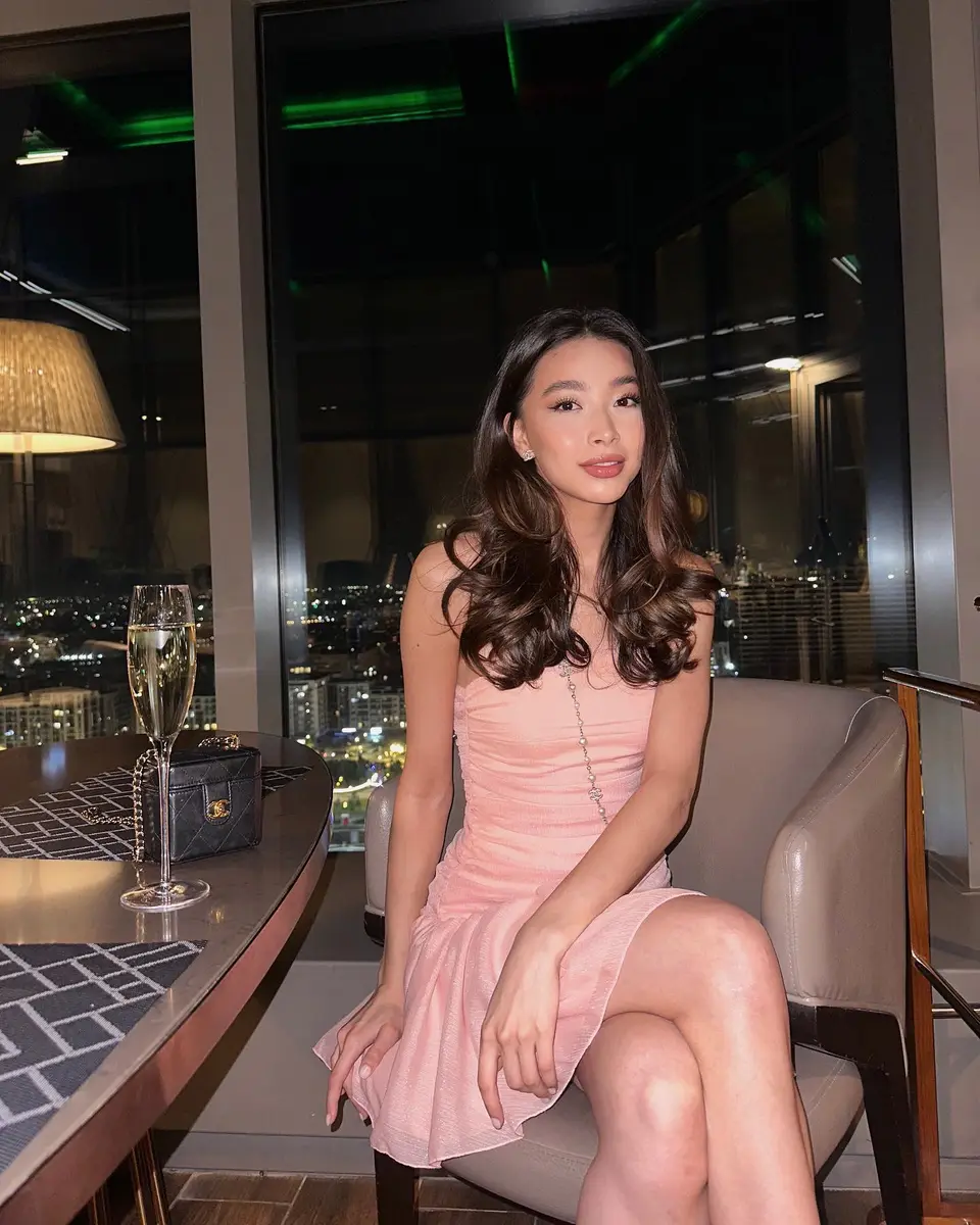Almagul profile in Dubai