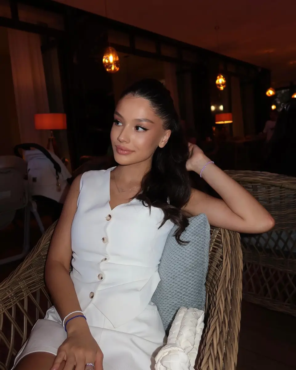 Aysana profile in Dubai