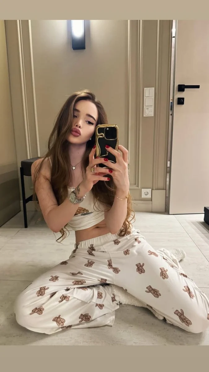 Evelina profile in Dubai