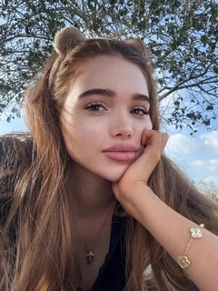 Evelina profile in Dubai