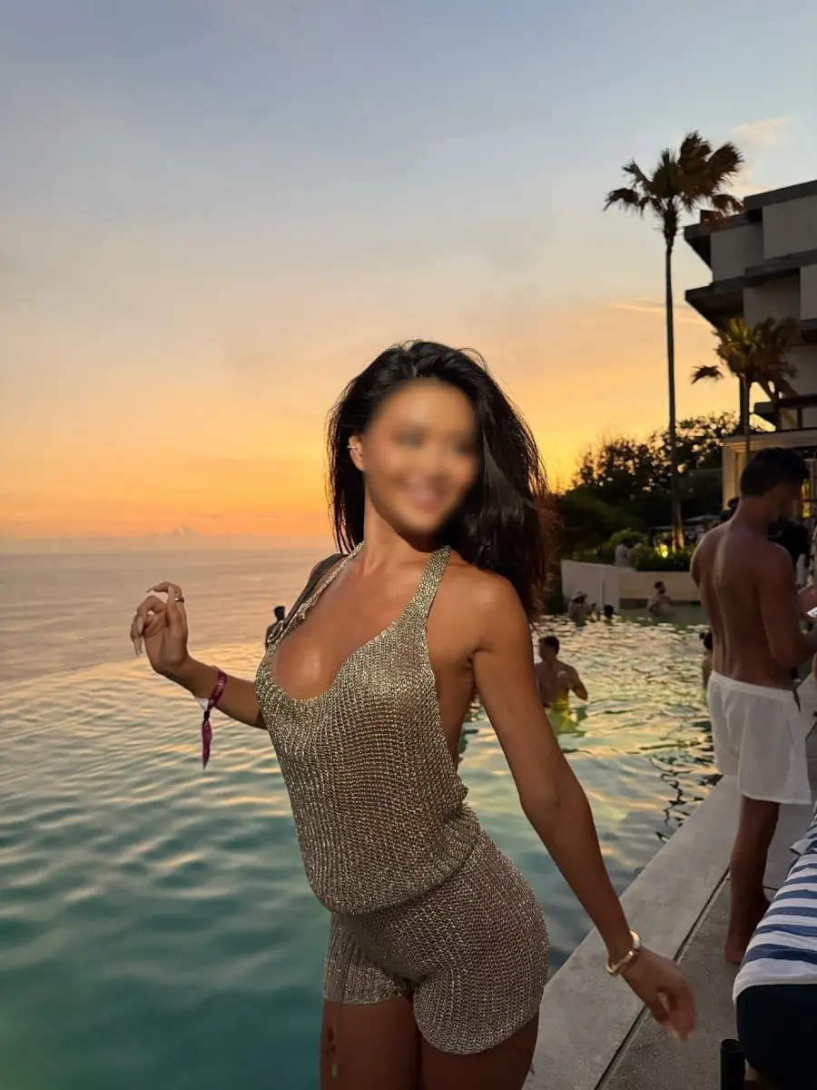 Pollyanna  profile in Dubai