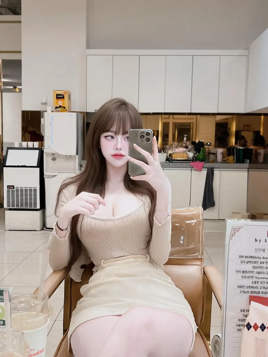 Sayuri profile in Dubai