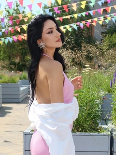 Zhansaya profile in Dubai